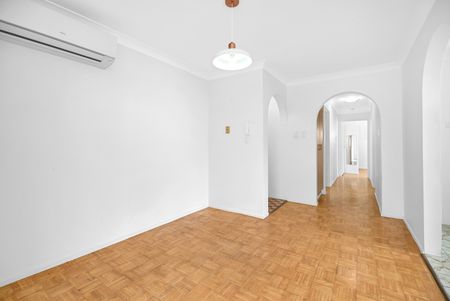 12/137 Old Burleigh Road, Broadbeach QLD 4218 - Apartment For Rent | Domain - Photo 2