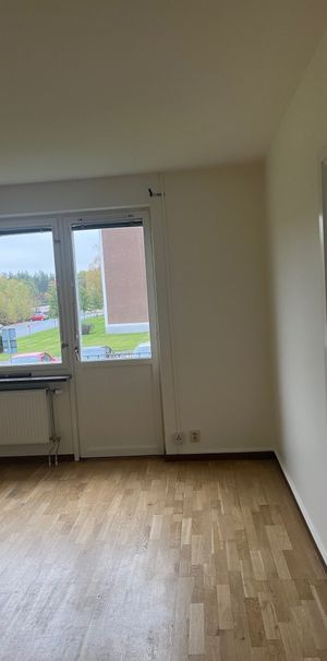 Lars Wivallius väg 145 - Foto 1