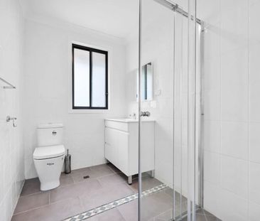 Renovated 3 Bedroom Home - Photo 3