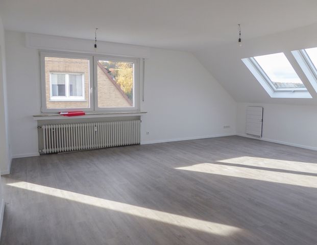 Moderne ca. 95 m² große 4-Zimmer-Wohnung mit Tageslichtbad ruhig gelegen im Hagener Süden - Photo 1