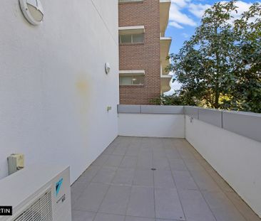 MGM MARTIN - 1 BEDROOM APARTMENT - Photo 5