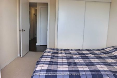 For Lease - 181 Village Green Square Unit# 811, Toronto, Ontario - Photo 4