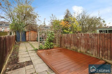 2 bedroom terraced house to rent - Photo 2