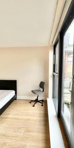 1 bedroom in a house share to rent - Photo 3