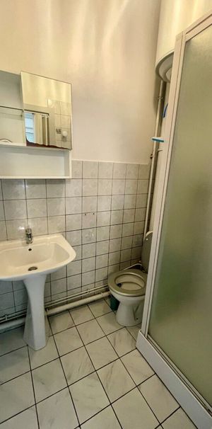 Location Appartement 1 pièce 18m² - Photo 1