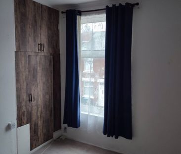 Enfield Road, Stoke, Coventry - - Photo 6