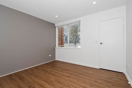 Beachside Living with Creekside Charm - Photo 2