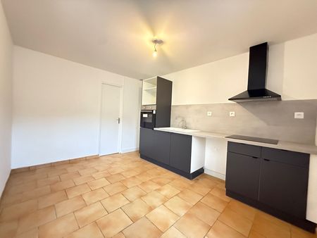 Location maison 3 pièces, 68.58m², L'Île-d'Elle - Photo 4