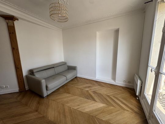 Location Appartement 2 pièces 44m² PARIS 8ème - Photo 1