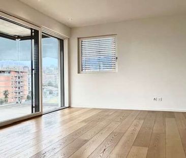 High standing apartment in the central area - Photo 3