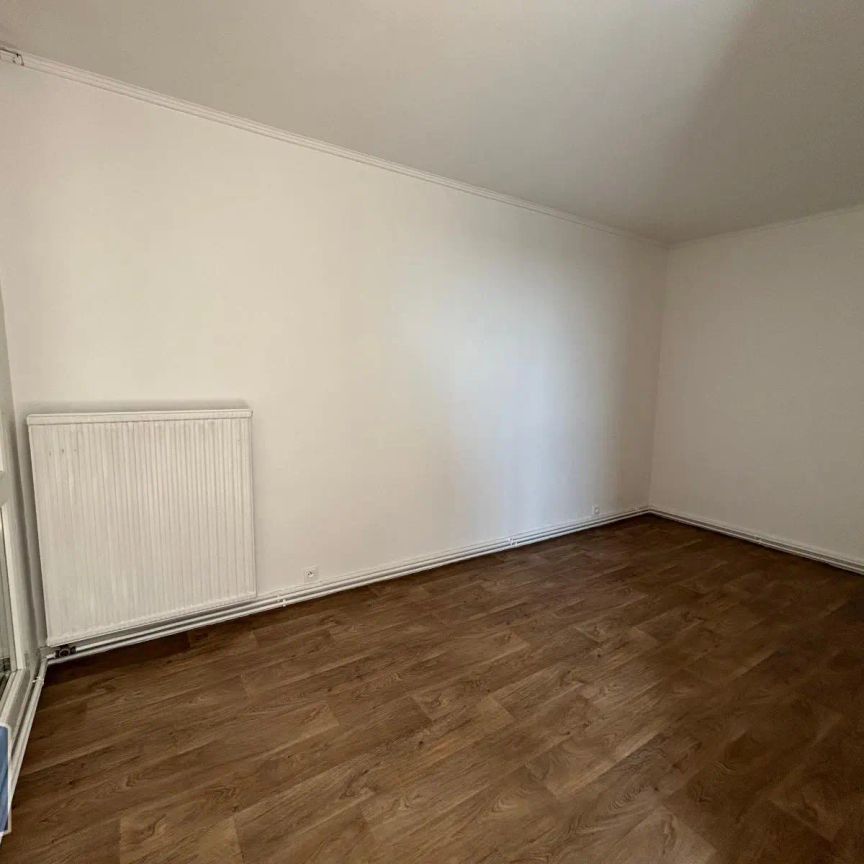 Appartement à louer 4 pièces 80.73m² - Photo 1