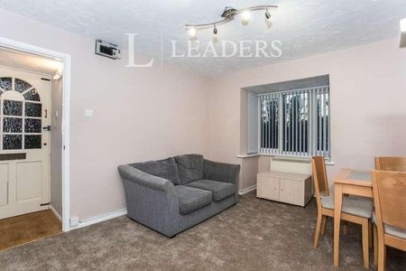The Sycamores, Milton, CB24 - Photo 3