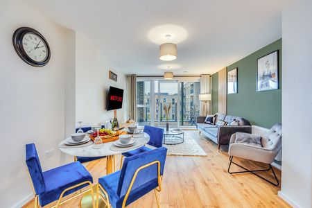 Canal Street - Photo 3