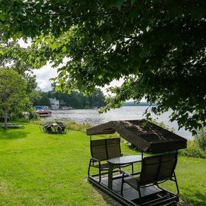 Bord de l'eau!! Magnifique condo à Sherbrooke au bord du lac Magog - Photo 2