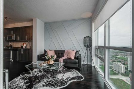 For Lease - 4011 Brickstone Mews Unit# 4301, Mississauga, Ontario - Photo 3