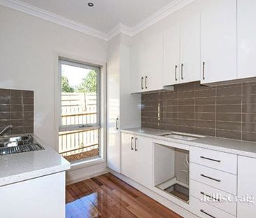 3/53 Lorimer Street, Greensborough - Photo 5