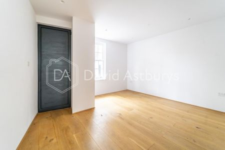 4 bedroom end of terrace house to rent - Photo 4