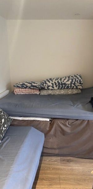 Alfred Road, LONDON - Photo 1