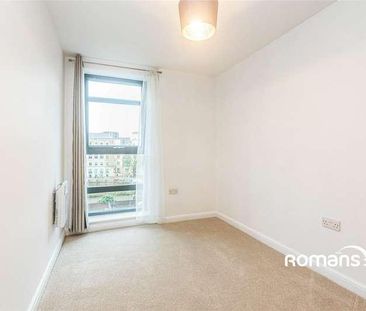 Kennet Street, Reading, Berkshire, RG1 - Photo 5