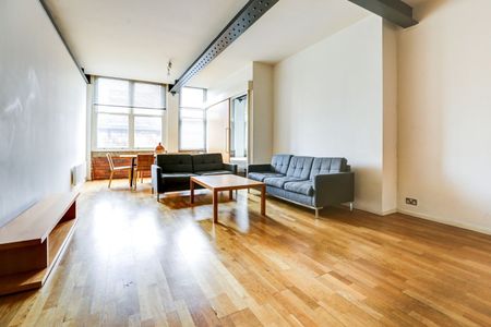 2 Bed Flat, Conran Building, M4 - Photo 3