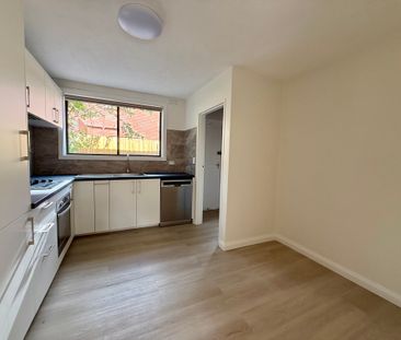 2/99 Willesden Road HUGHESDALE - Photo 6