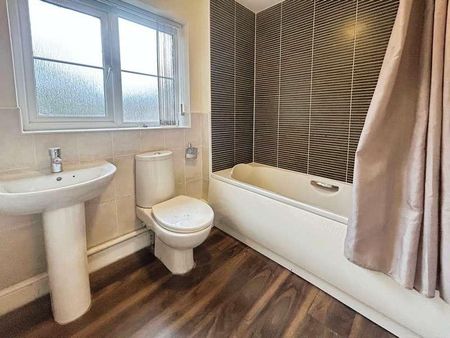 Skomer Island Way, Caerphilly, CF83 - Photo 5