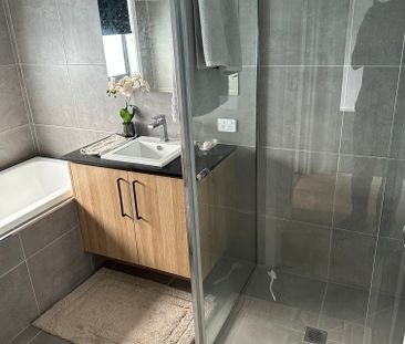 Clyde North - Photo 2