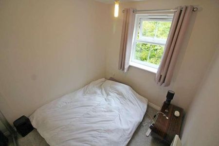 Stonemere Drive, Radcliffe, Manchester, M26 - Photo 3