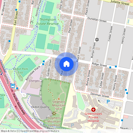 84 Pear Street, Qld 4120, Greenslopes