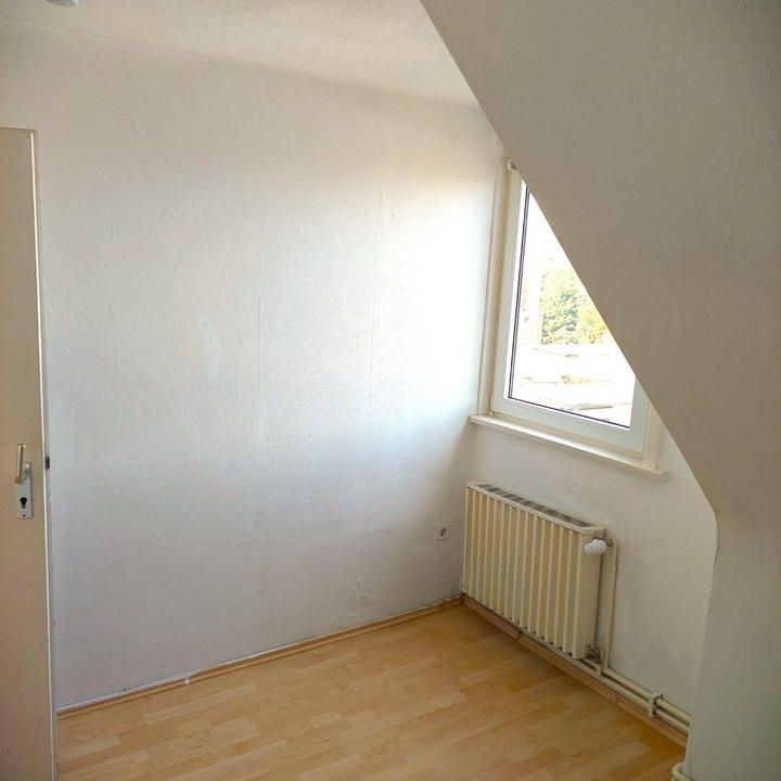 3 Zimmer Wohnung mit Einbauküche und Keller - Photo 1