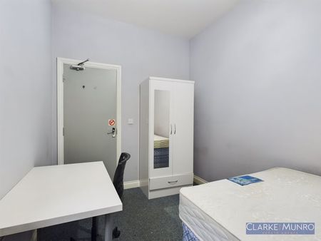 Borough Road, Middlesbrough - Photo 4