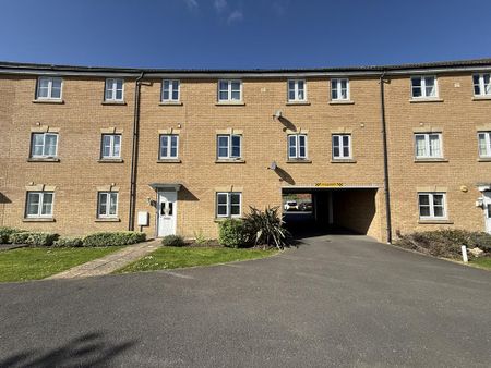 2 bedroom flat to rent - Photo 2