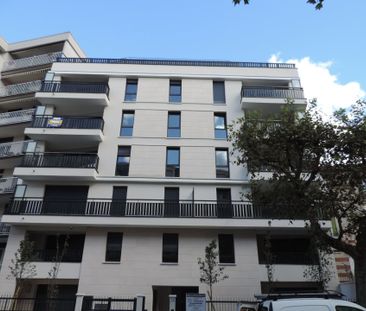 Location Appartement Rosny-sous-Bois (93110) Centre ville - Photo 1