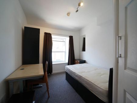 10A Holyhead Road - Photo 2