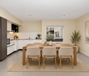 Spacious Two-Bedroom Living in the Heart of St Kilda - Photo 6