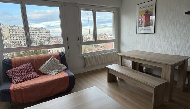 Appartement 1 pièces 37m2 REIMS 591 euros - Photo 1