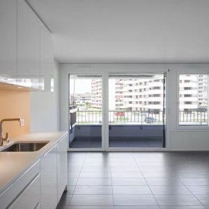 Bel appartement de 2,5 pièces au 4ème étage - Foto 2