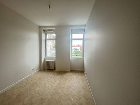 Location appartement t3 80 m² à Rodez (12000) - Photo 2
