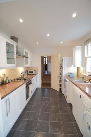 2 bedroom house to rent - Photo 4