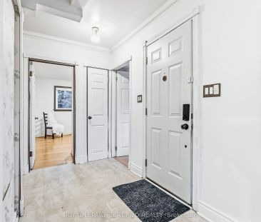 5921 Scott Street - Photo 3