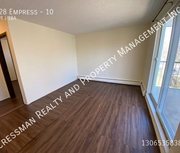 1 bed 1 bath Apartment - Photo 1