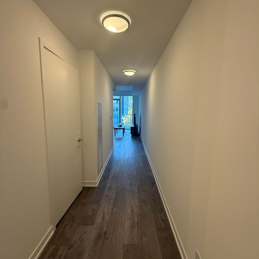 For Lease - 285 Dufferin Street Unit# 302, Toronto, Ontario - Photo 1