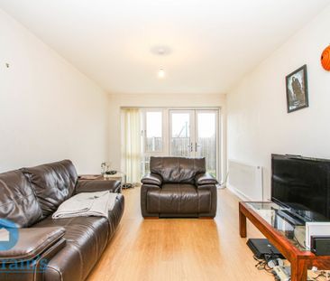 References Pending - 2 bed Ground Floor Flat - Photo 3