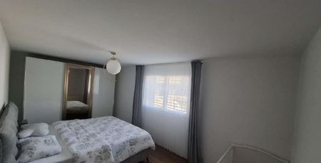 Moderne Wohnung mit Balkon und Bergsicht - Photo 2
