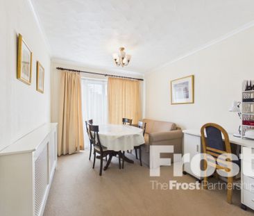 Laburnum Grove, Langley, Berkshire,SL3 - Photo 3