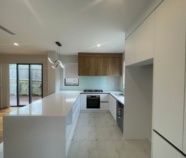 Beachlands - Photo 6