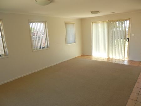 197 Anthony Rolfe Avenue, Gungahlin ACT 2912 - House For Rent | Domain - Photo 4