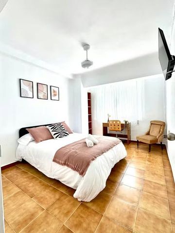 Calle Salitre, Málaga, Andalusia 29002 - Photo 2