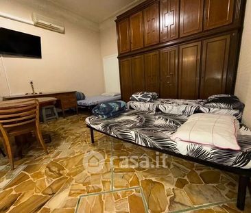 Monolocale in Affitto in Via Principe Amedeo a Roma - Photo 1