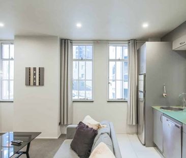 Golden Mile Gem Urban Living FREE WIFI - Photo 5